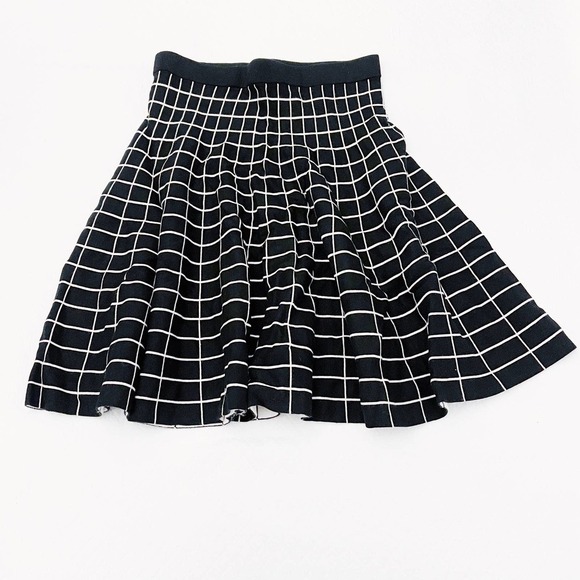 Chelsea & Theodore Black and White Flared Flannel Skirt SZ M - Picture 4 of 4